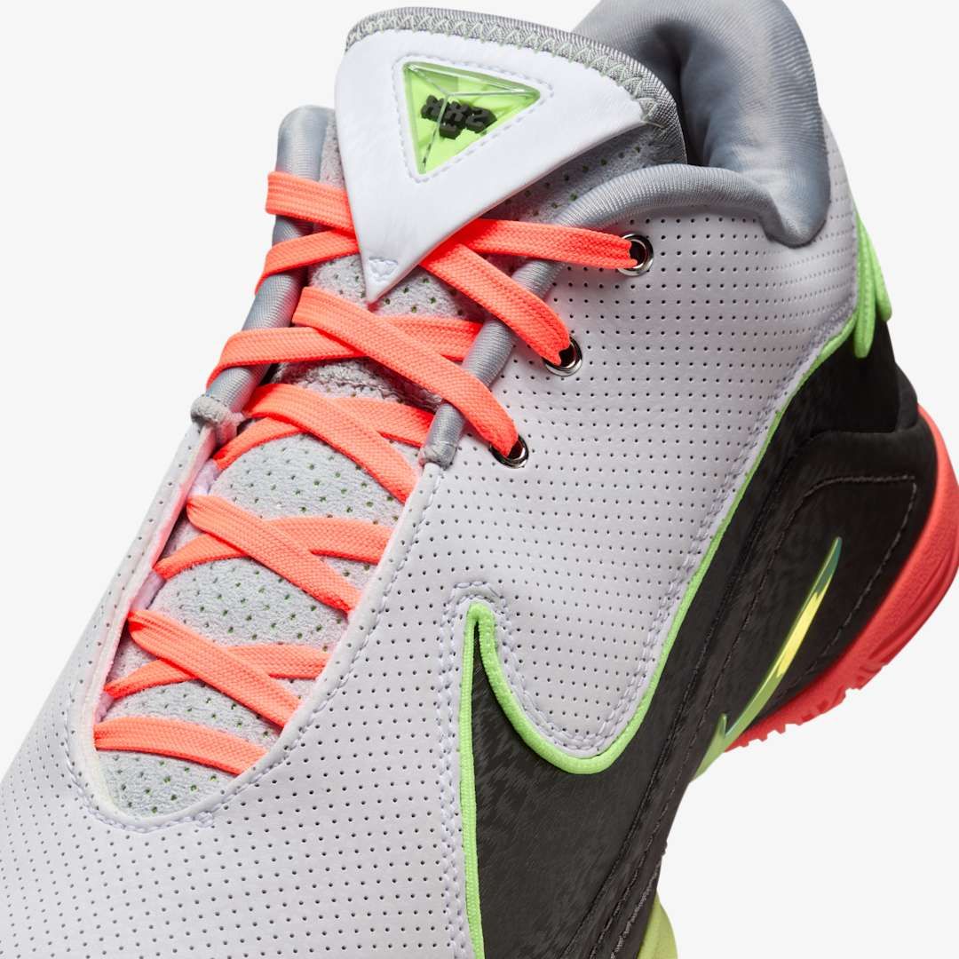 NIKE LEBRON 22 EP CROWN JEWEL