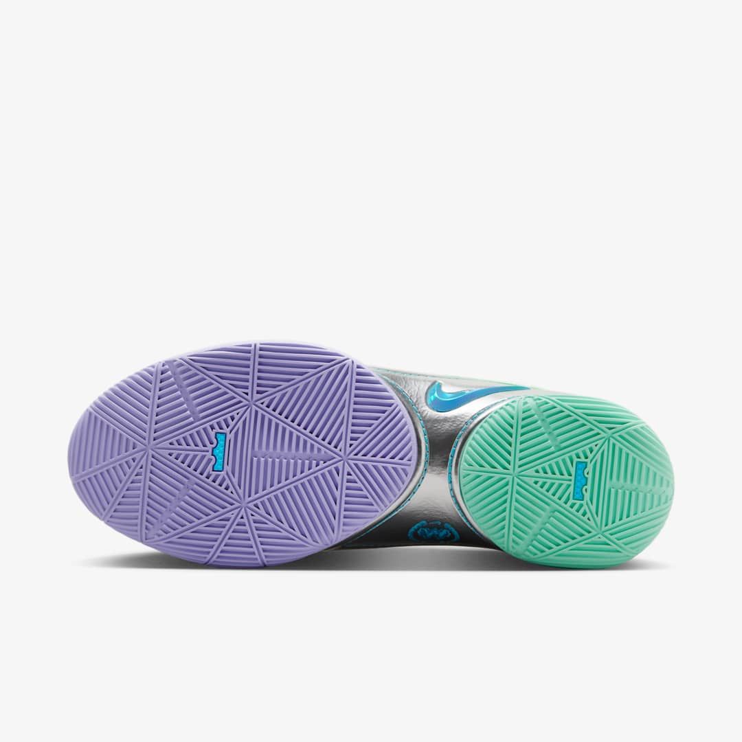 NIKE LEBRON 22 EP MONOPOLY CURRENCY