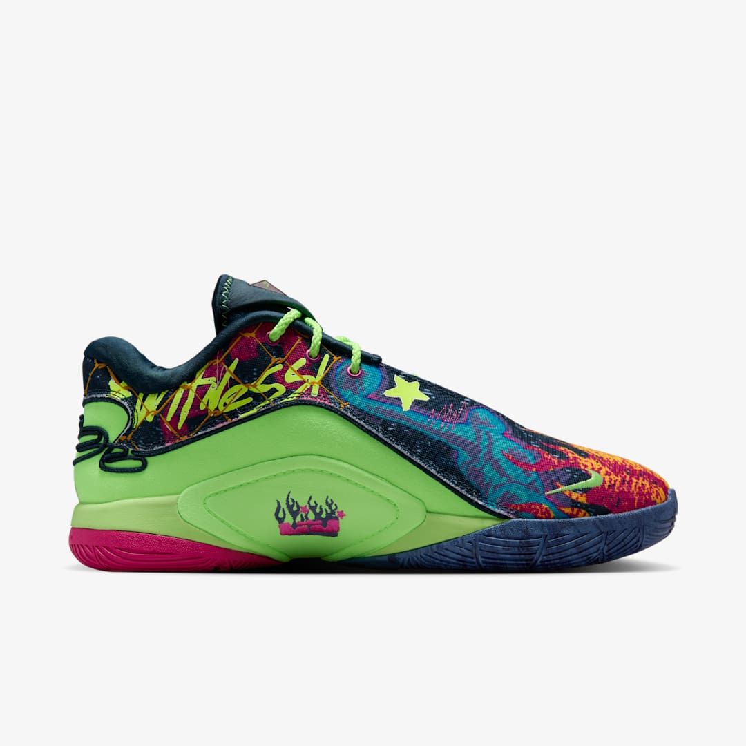 NIKE LEBRON 22 EP BRYCE'S WORLD